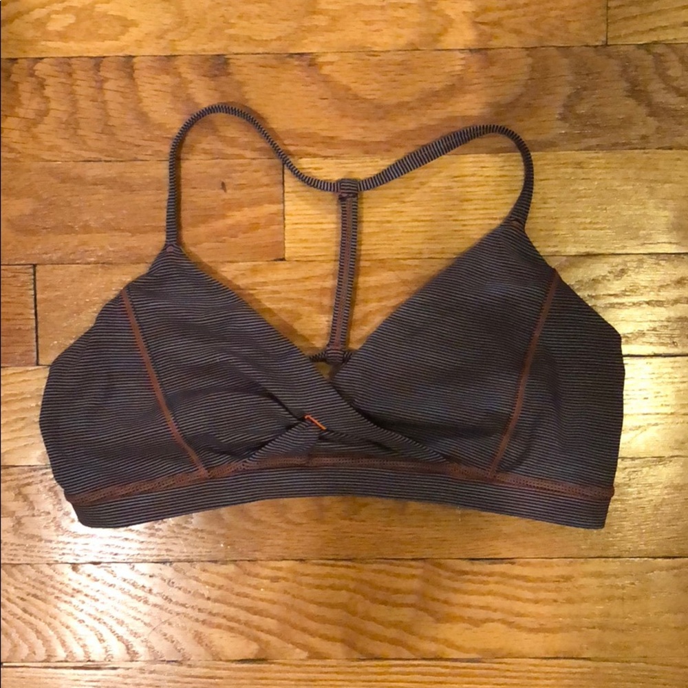 Lululemon athletic top